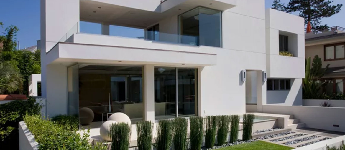 بيت عائلي للبيع في ضاحية راقية